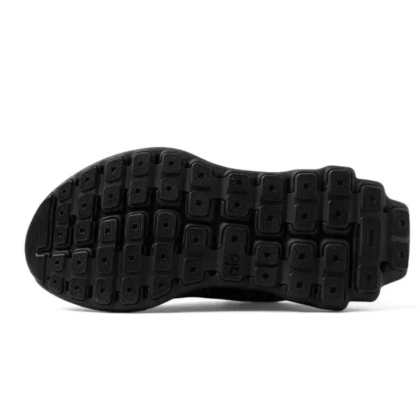 Alo Runner Trainer shoes - Unisex image 12