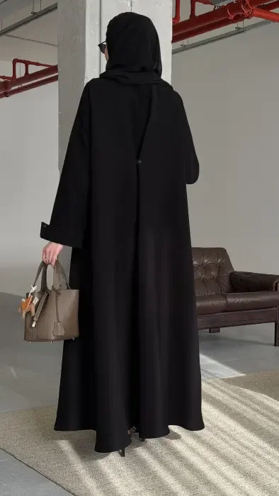 Razan image 4