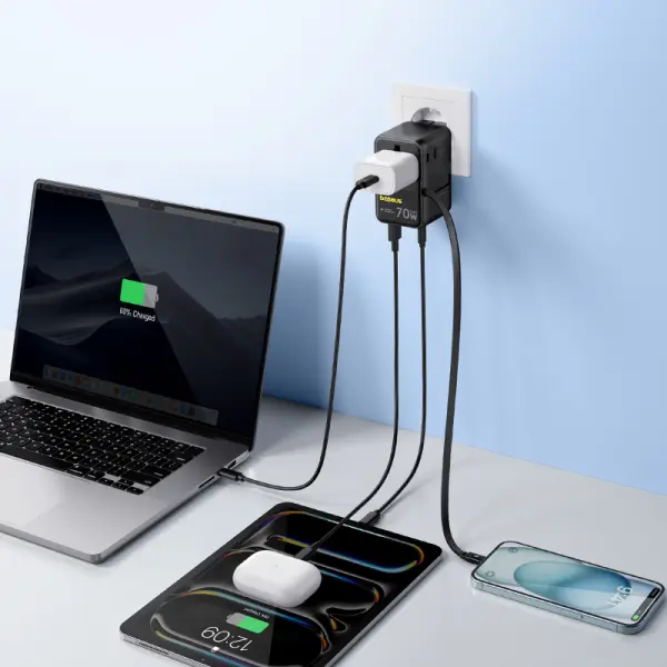 OS-Baseus EnerCore CG11 Universal Travel Adapter with 
Retractable Cable 2AC+2U+1C 70W Cosmic Black image 4