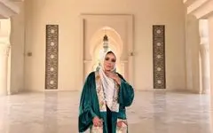 Velvet Abaya with Indian Embroidered Linen image 6