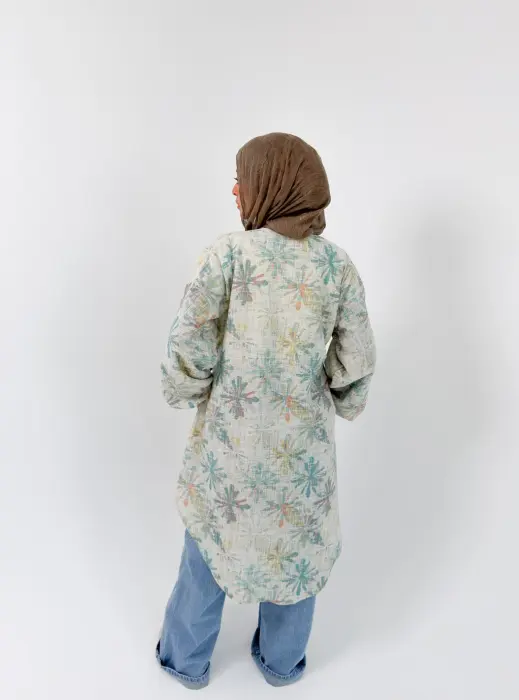 Cardigan  image 2