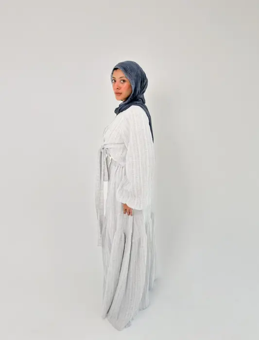 Dress image 4
