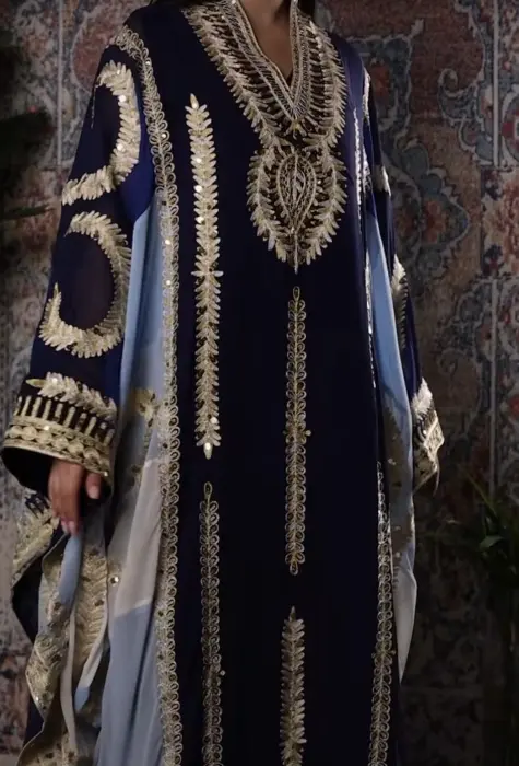 ثوب ملكي image 1