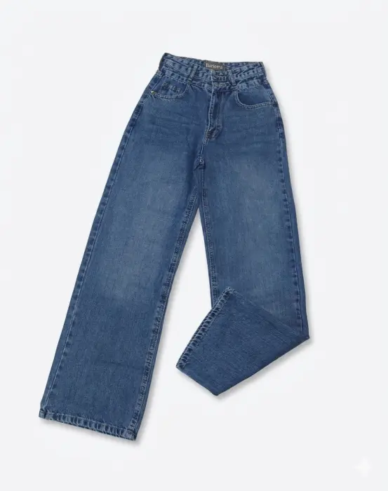 Blue straight fit jeans image 0