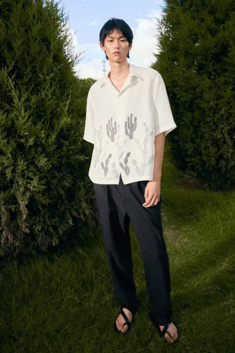 CACTUS PRINT SHORT SEELVE SHIRT image 2