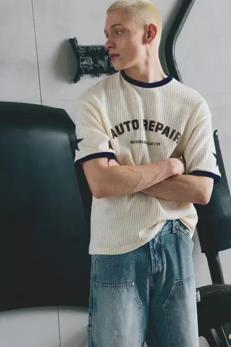 PULL&BEAR REPAIR T-SHIRT image 4