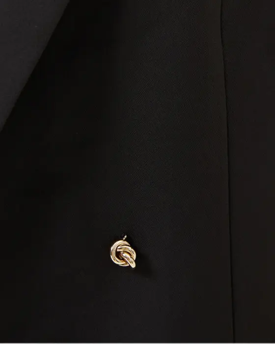 Mid‑Length Vest with Two Unique Buttons image 8