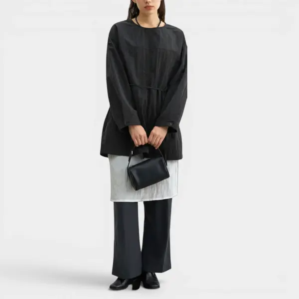 Korean Design Loose Shirt with Belt and Back Button Closure / Midnight Black / Free Size image 5