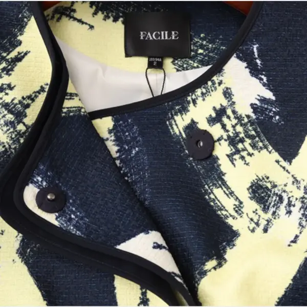 Crew Neck Hidden Button Gradient Printed Trench Coat Jacket image 8