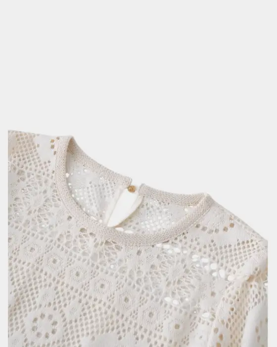 Lace-Textured Breathable Blouse – Lightweight & Feminine image 9