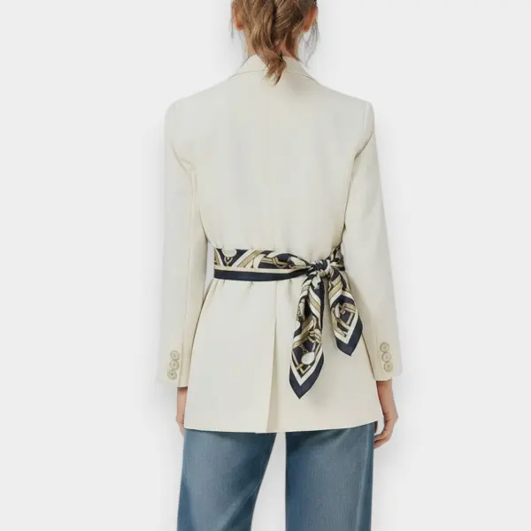 Classic Buttonless Blazer with Modern Detailing image 1