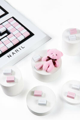 LETTER G • GIRLS image 3