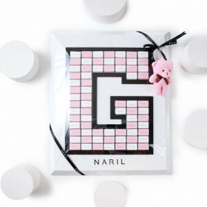 LETTER G • GIRLS image 0