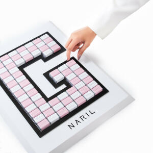 LETTER G • GIRLS image 1